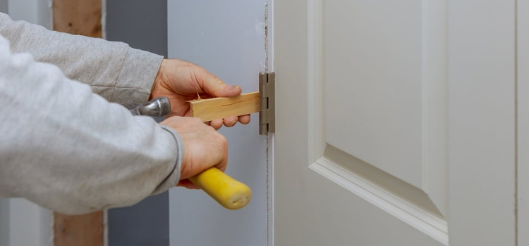 fiberglass entry door repair in East Rancho Dominguez